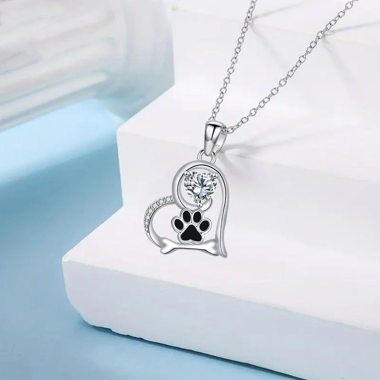Collar de Huella de Pata y Hueso de Perro Hecho a Mano con Zirconia