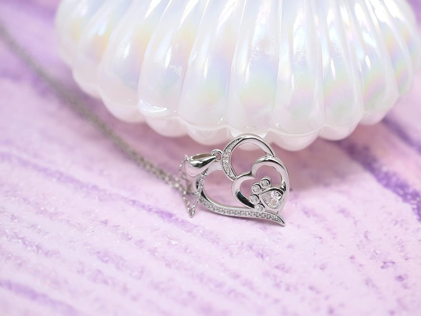 Collar de Pata y Corazón en Plata de Ley con Zirconia