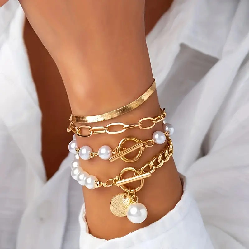 Set de Pulseras Chic Gold 4 Piezas - Serpiente, Perlas y Eslabones | Oro
