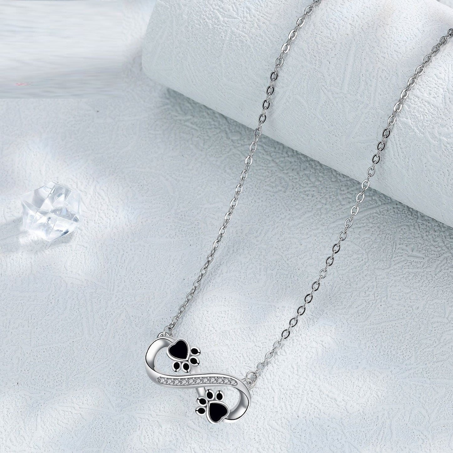 Collar de Huella de Pata con Infinito y Zirconia