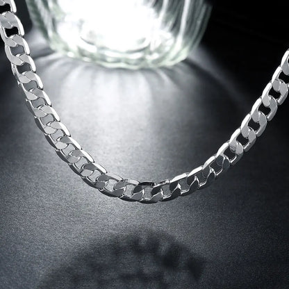 Cadena Plana de Plata Eslabón Barbado