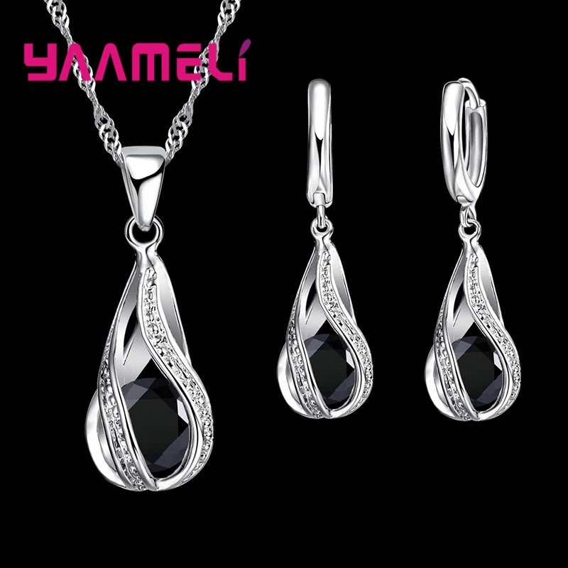 Set Collar y Pendientes Gota de Rocío