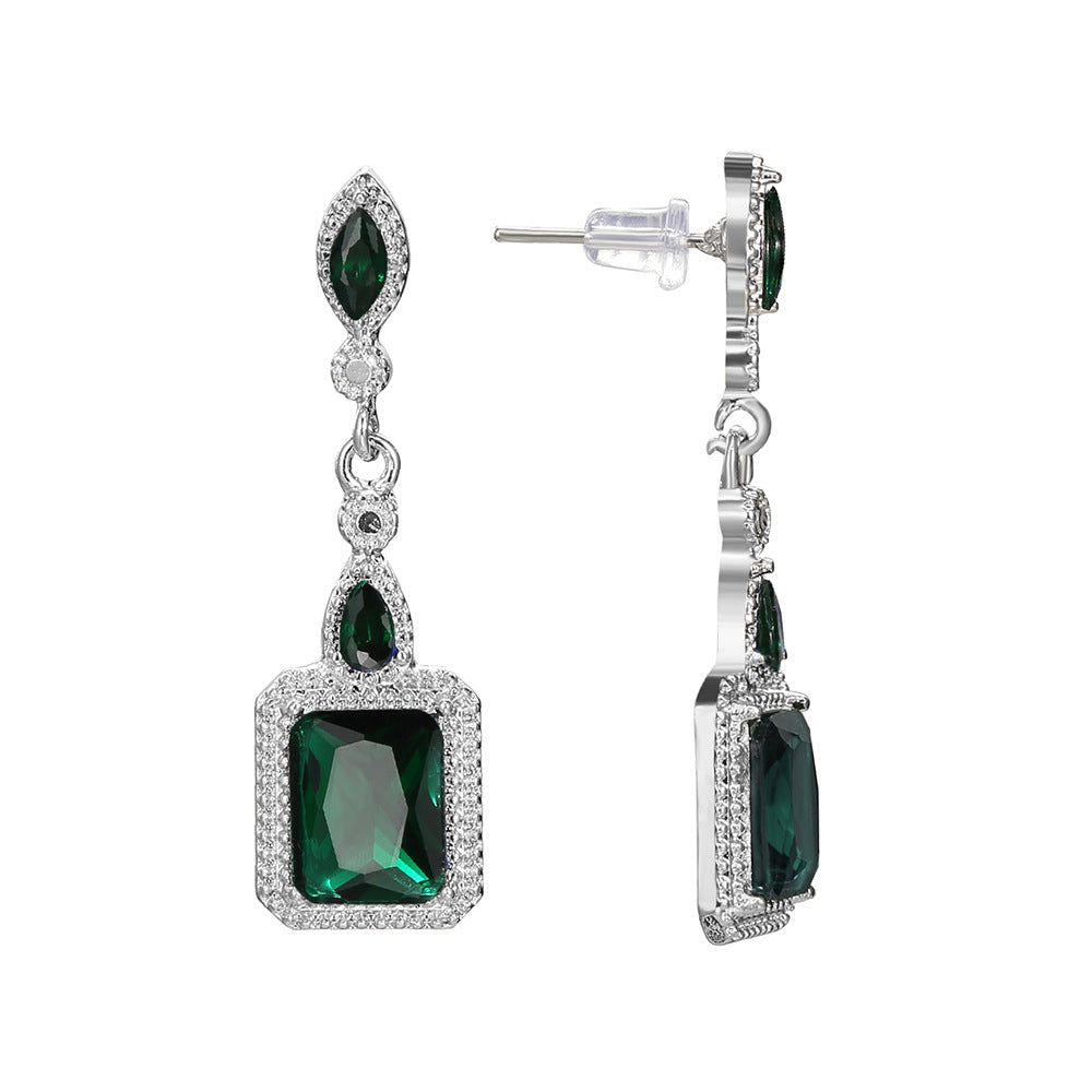 Aretes Clarion Verdancia | Oro Blanco