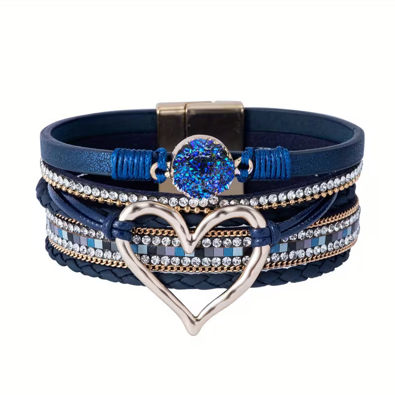 Pulsera Boho Multicapa con Corazón Dorado