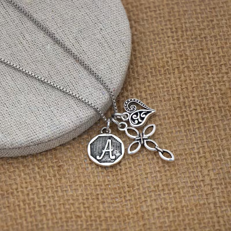 Collar Corazón y Cruz con inicial