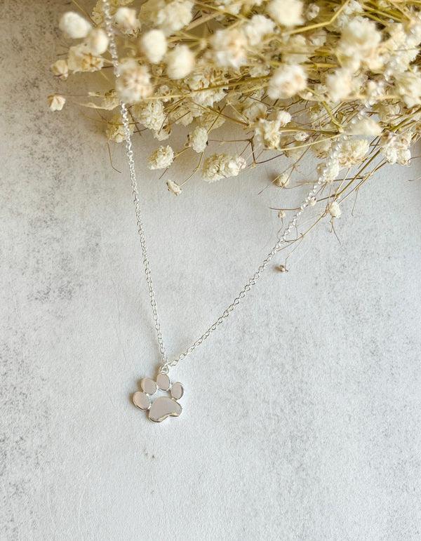 Collar de Pata en Plata