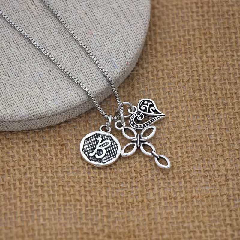 Collar Corazón y Cruz con inicial