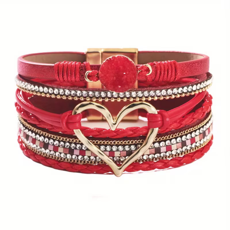 Pulsera Boho Multicapa con Corazón Dorado