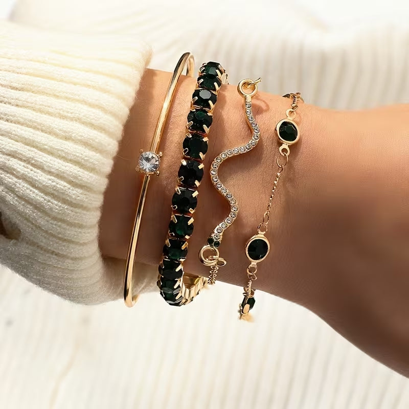 Set de Pulseras Doradas con Gemas