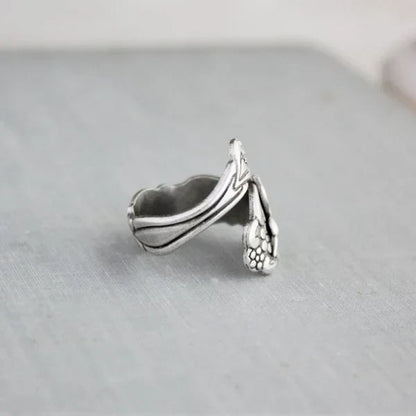 Anillo de Flor de Colibrí
