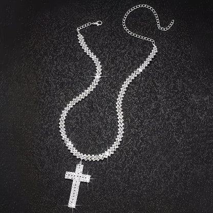 Collar de múltiples capas con diamantina