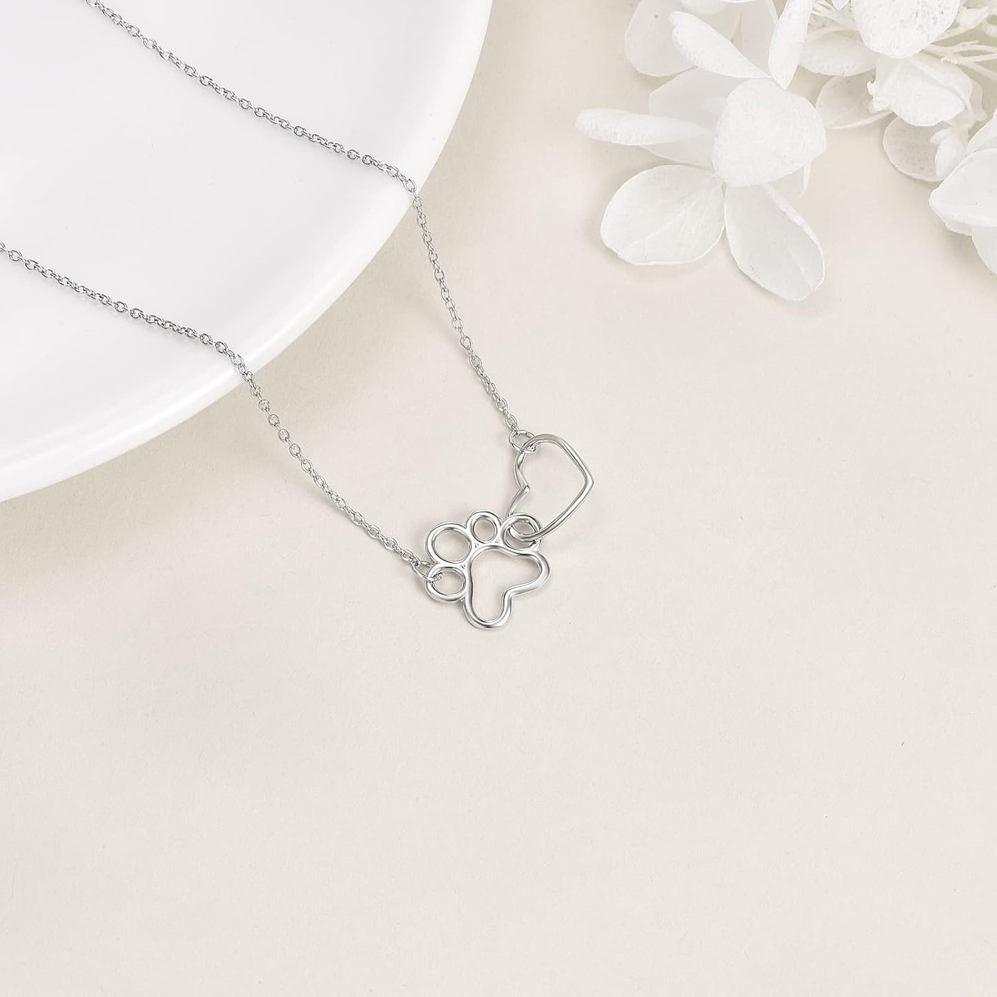 Collar de Huella de Pata en Plata de Ley