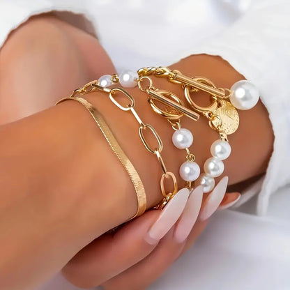 Set de Pulseras Chic Gold 4 Piezas - Serpiente, Perlas y Eslabones | Oro
