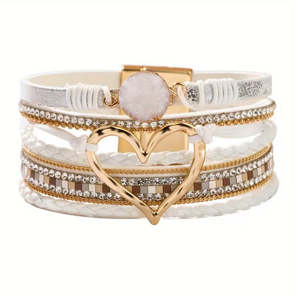 Pulsera Boho Multicapa con Corazón Dorado