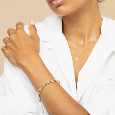 Collar Inicial Carta de Amor | Oro Blanco