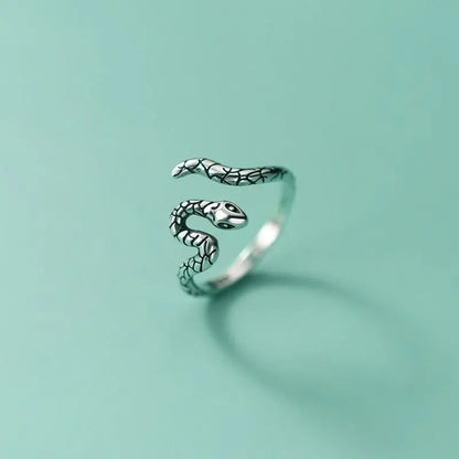 Anillo de Serpiente en Plata de Ley