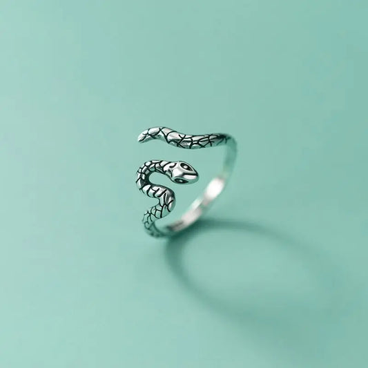 Anillo de Serpiente en Plata de Ley
