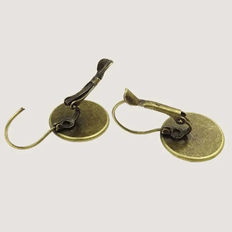 Pendientes de Cúpula de Vidrio de Urraca Azul Vintage