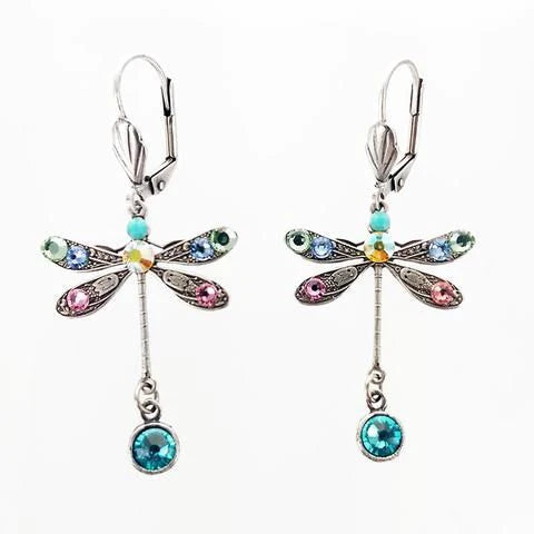 Pendientes Elegantes de Libélula Tallada