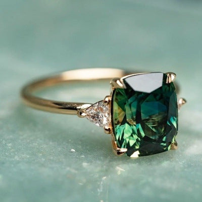 Anillo de Piedra Preciosa Verde Inspiración Vintage | Oro