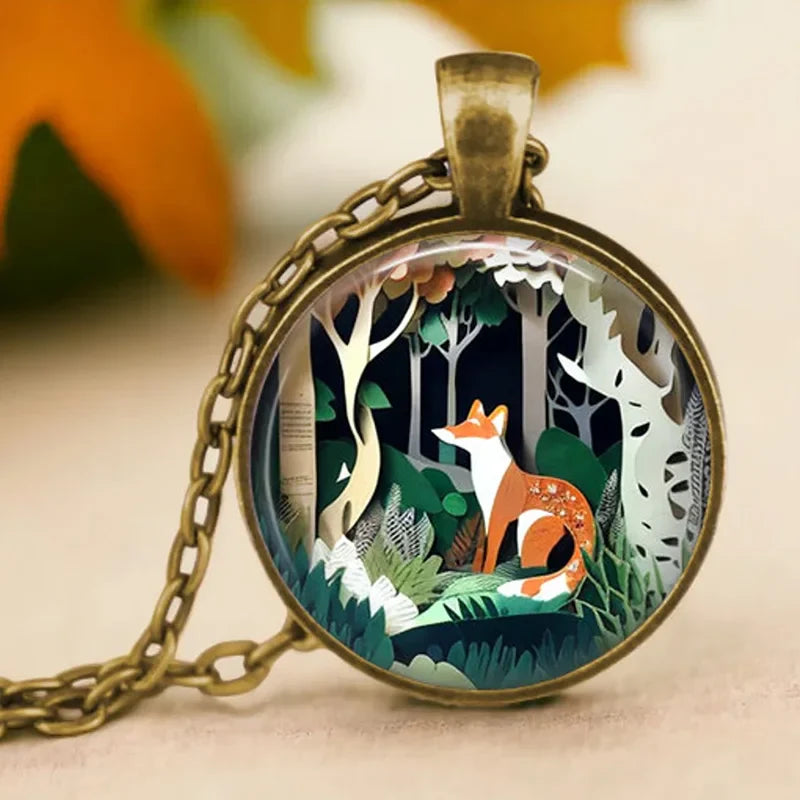 Collar de Animal del Espíritu del Bosque en Vidrio