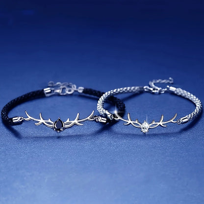 Pulsera de Corazón de Asta de Venado con Zirconia
