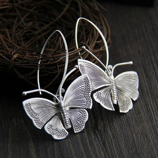 Pendientes Plateados Vintage de Mariposa