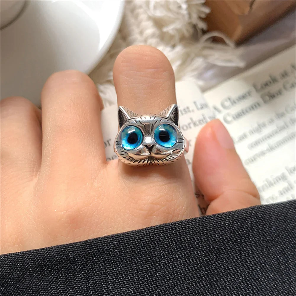 Anillo de Gato de Ojos Azules