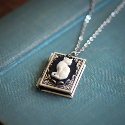 Collar Vintage de Gato Libro