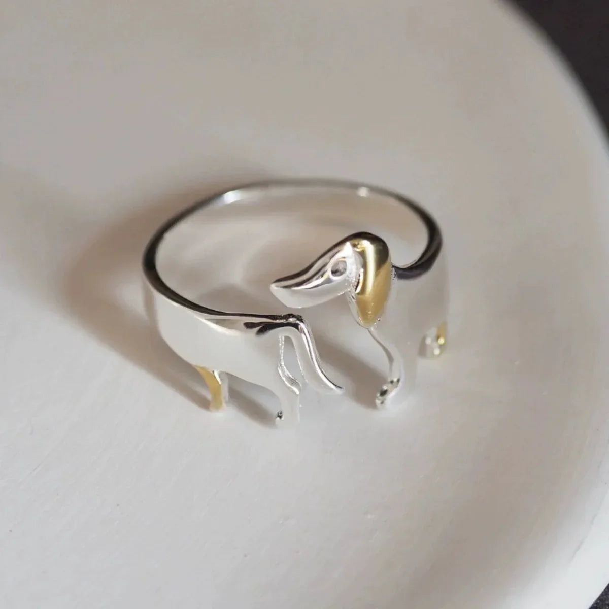 Anillo de Dachshund en Plata de Ley 925