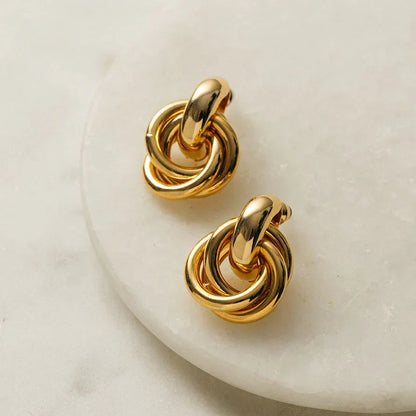 Aretes Entrelazados Statement | Oro Blanco