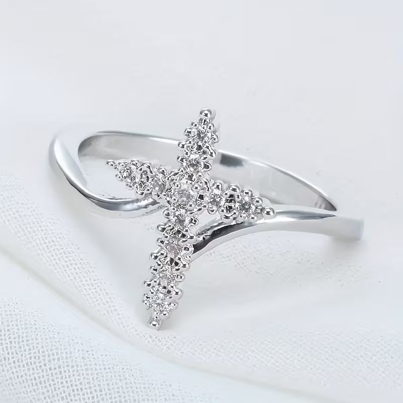 Anillo Cruz de zirconia minimalista