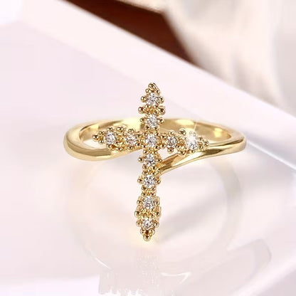 Anillo Cruz de zirconia minimalista