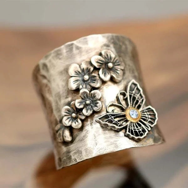 Anillo de Banda Ancha de Abeja, Flor y Mariposa