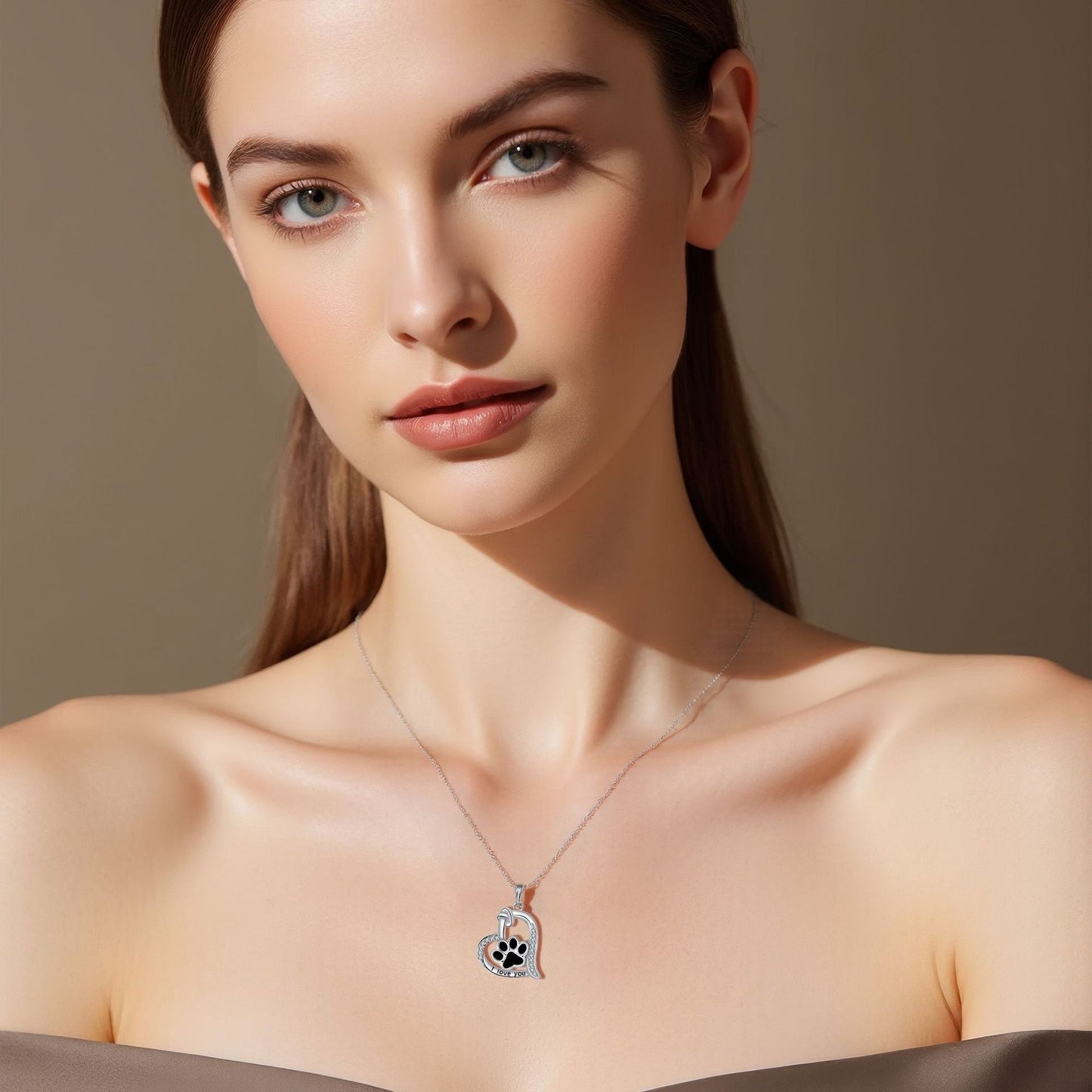 Collar de Huella de Pata de Perro en Forma de Corazón con Zirconia