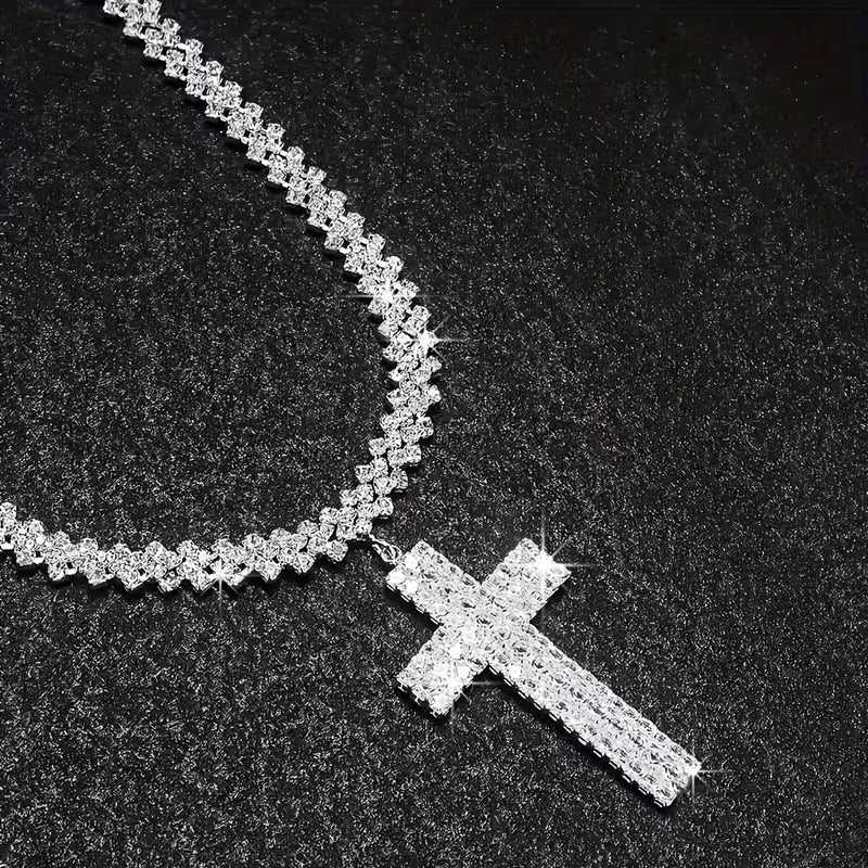 Collar de múltiples capas con diamantina