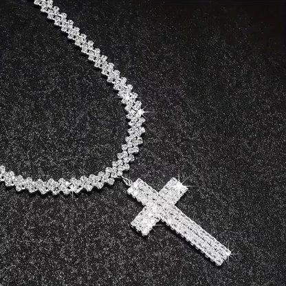 Collar de múltiples capas con diamantina