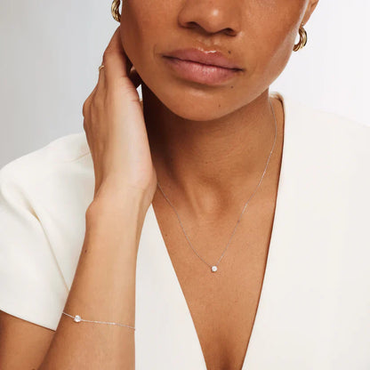 Collar con Piedra Clea | Oro Blanco